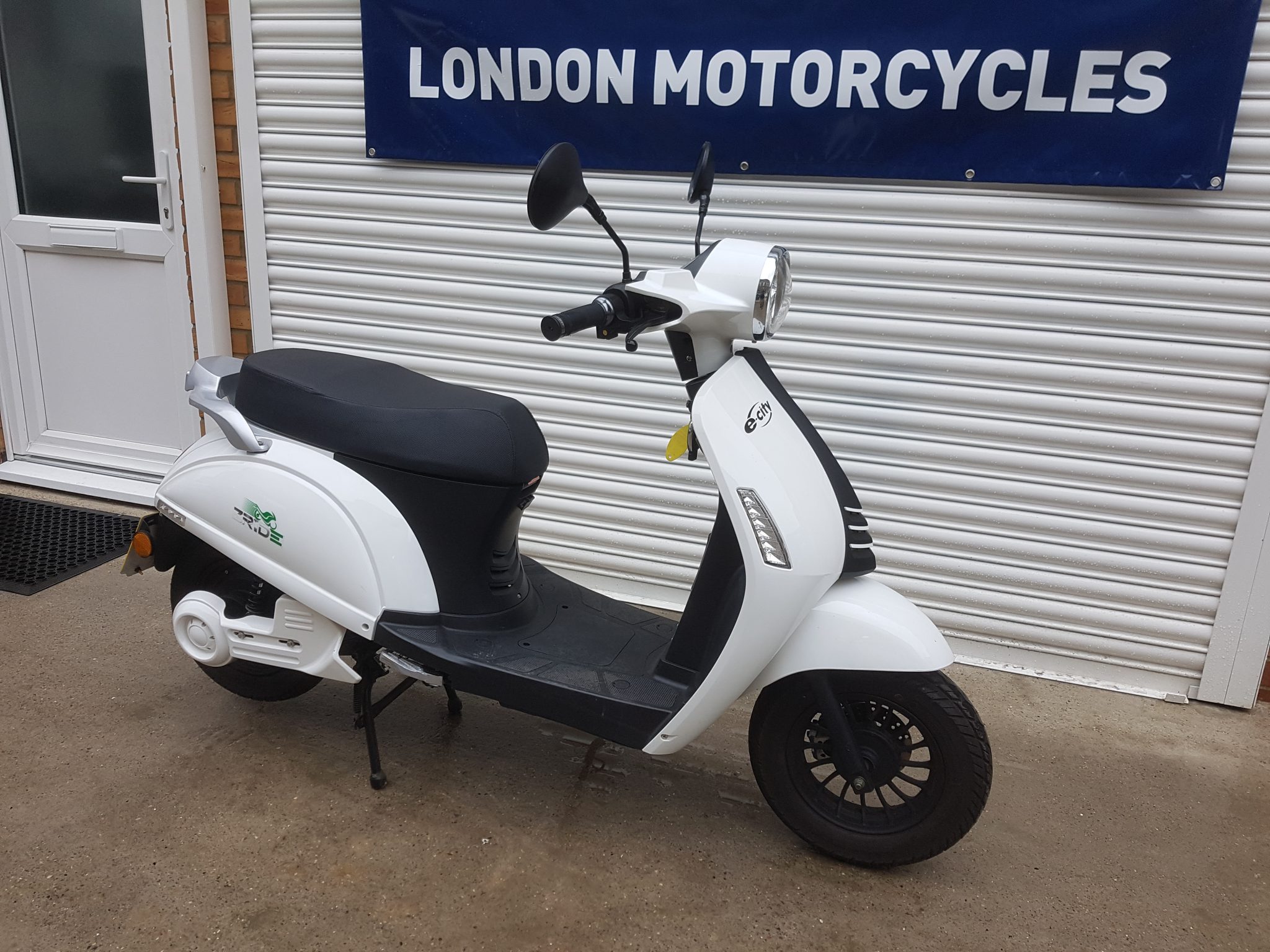 E City Electric 50 Brand New for Sale in Hammermith London Motorcycles